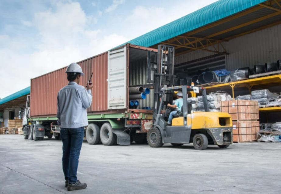 Giá vận chuyển container đường bộ nội địa hiện nay