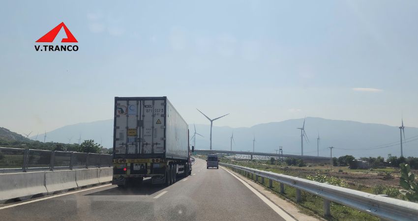 Logistics Võ Trần cam kết về chất lượng dịch vụ.